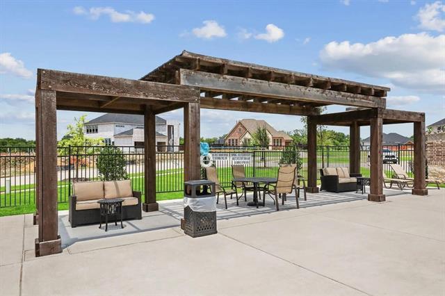 Building Photo - 16361 Weatherwood Dr