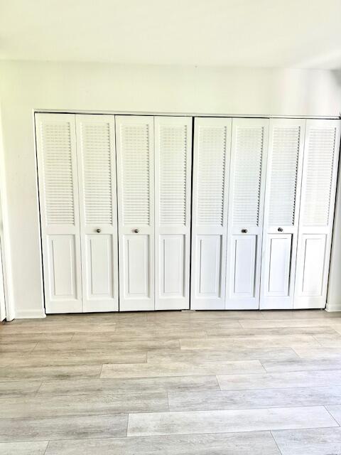 Building Photo - 212 Suffolk F