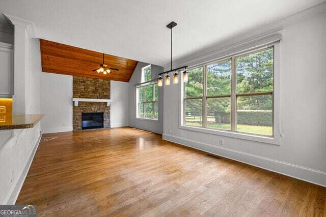 Building Photo - 599 McDade St