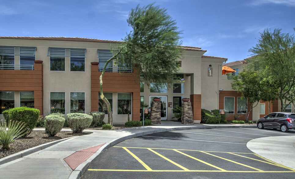 Sage Apartments 28425 N Black Canyon Hwy Phoenix AZ 85085 Apartment Finder