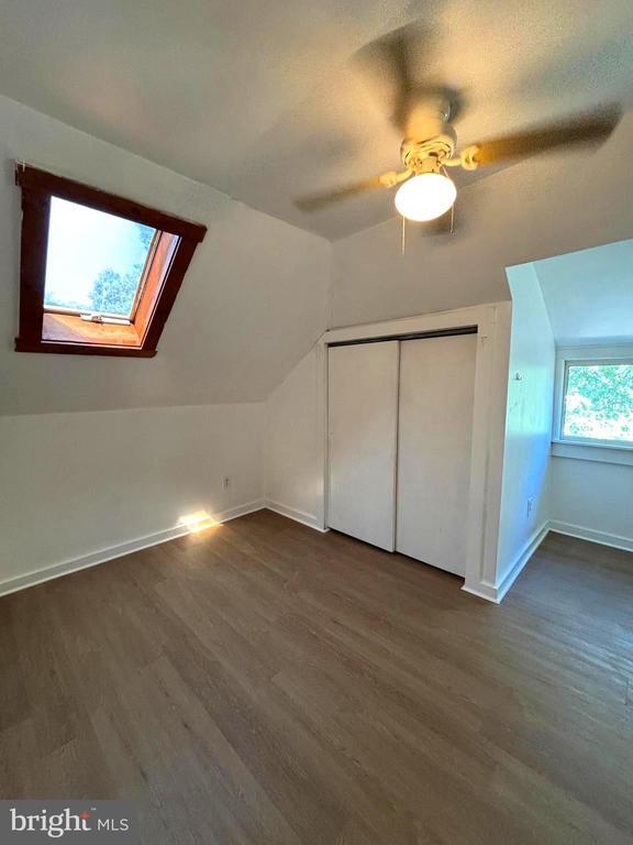 Building Photo - 225 S Delsea Dr
