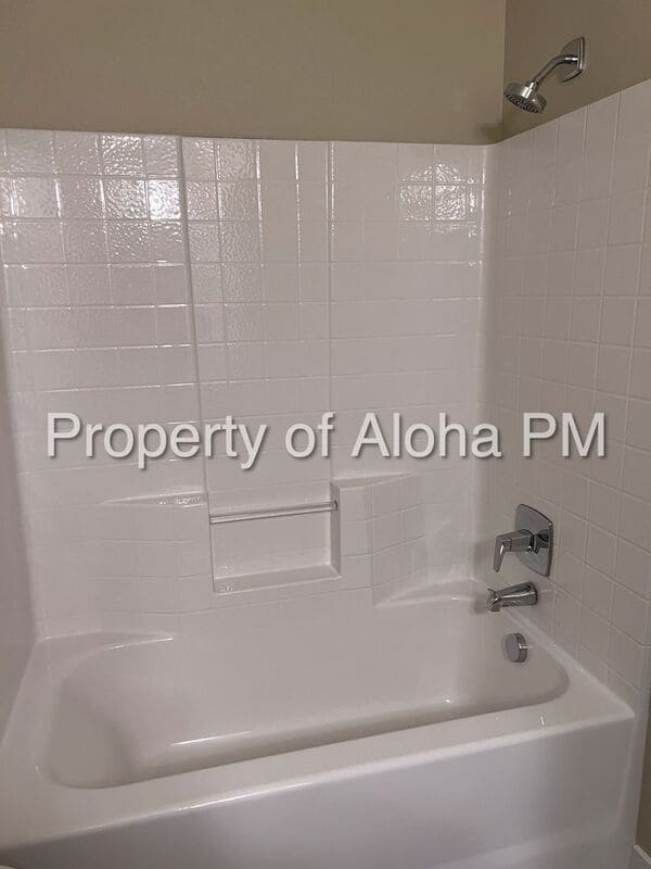 Building Photo - 3534 E Grand Forest Dr