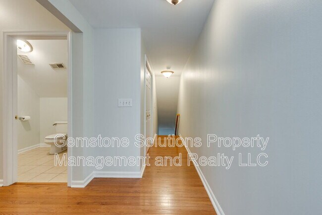 Building Photo - 756 Rolling Fork Dr