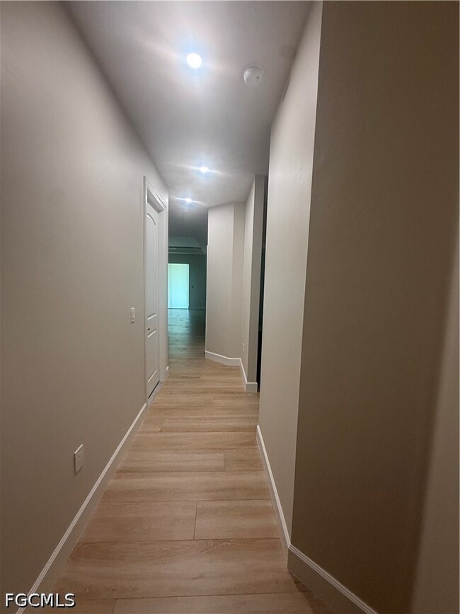 Building Photo - 103 Pennfield St