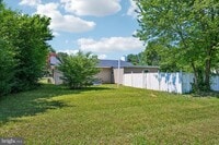 Building Photo - 144 E Arbor Ave
