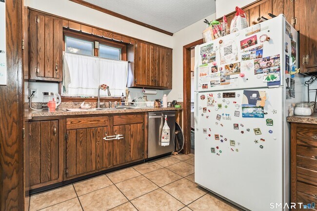 Building Photo - 41 Trout Brook Dr