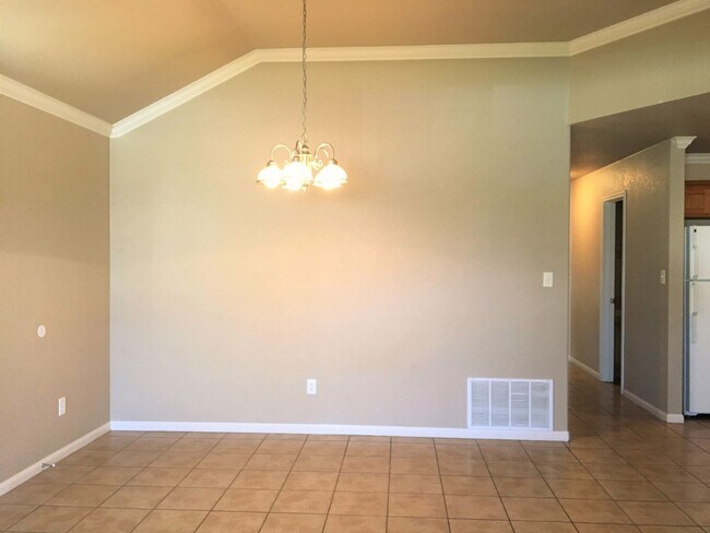 Building Photo - 1302 Powder River Dr