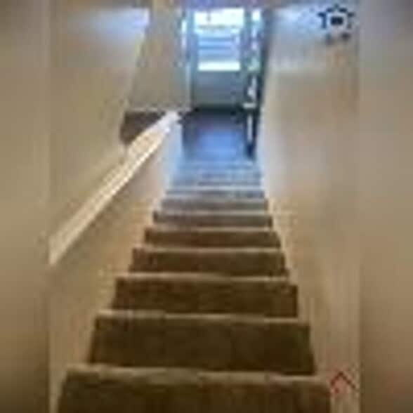 Building Photo - 540 W Stevens St