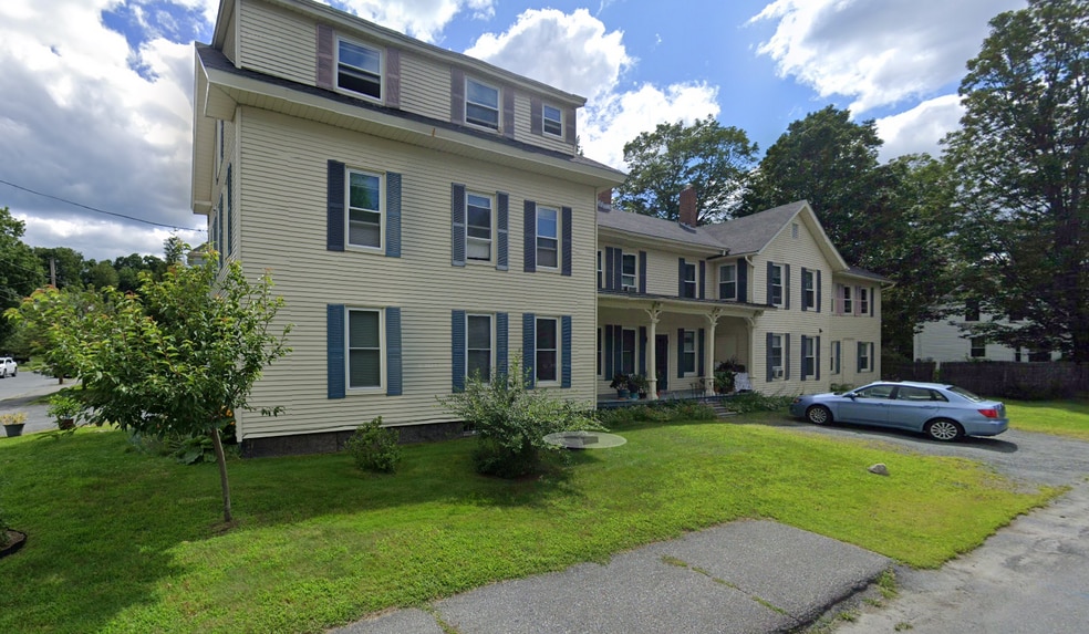 Building Photo - 52 Elm St