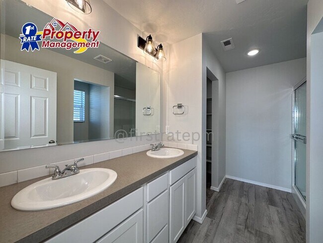 Building Photo - 19584 Newell Wy