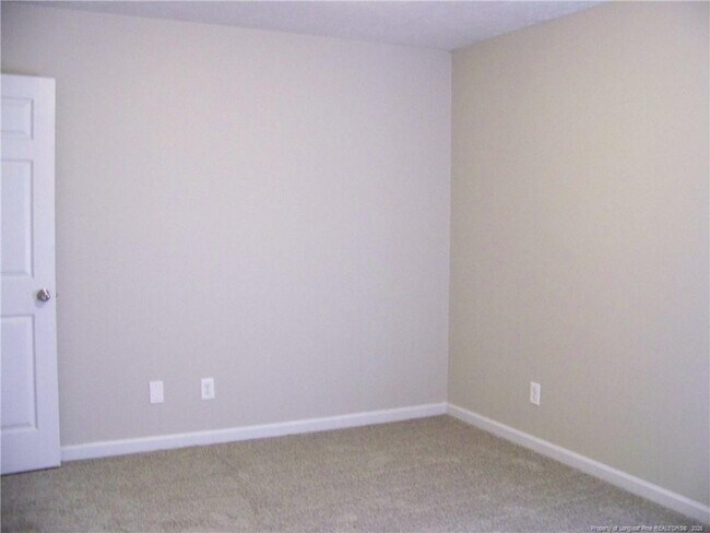 Building Photo - 1981 Wheeling St