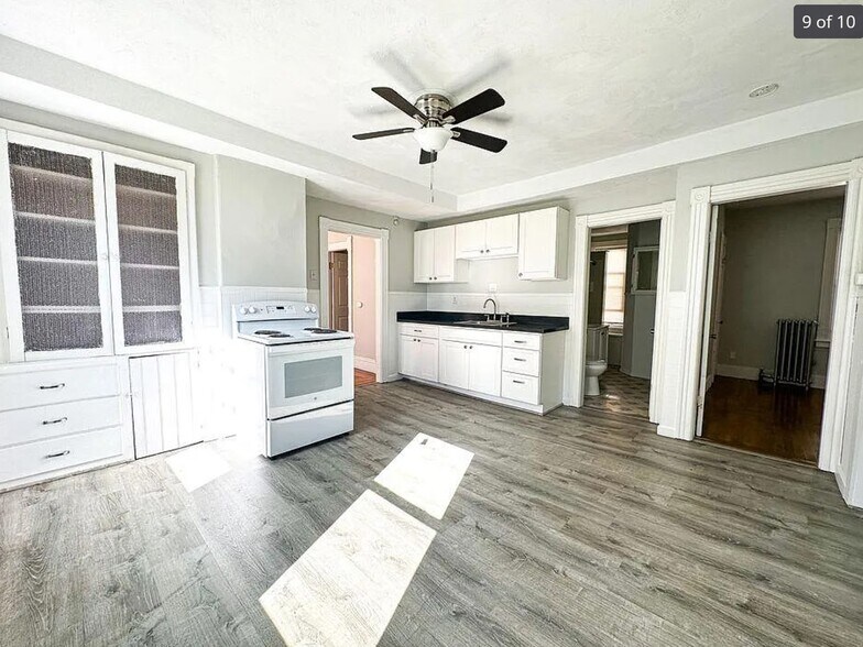 Unit 2 - Kitchen - 19 Maple Tree Ln
