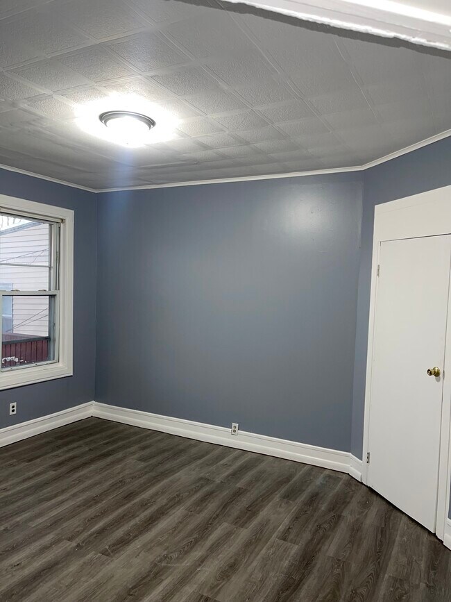 3rd Bedroom - 245 Mount Prospect Ave