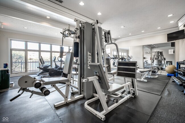 Building Photo - 8651 Jaffa Ct Dr E