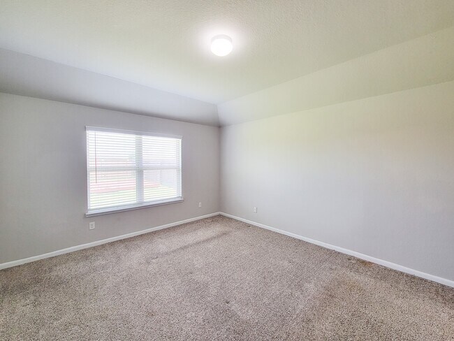 Building Photo - 29614 Breakwater Dr