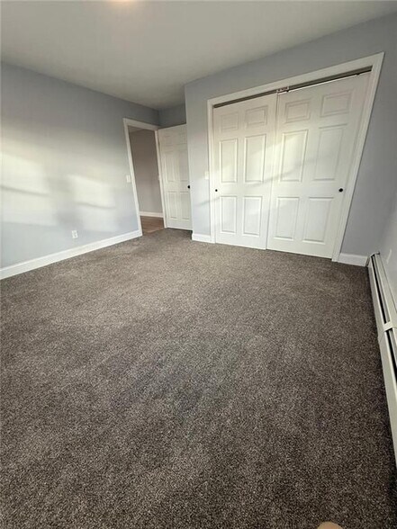 Building Photo - 61 Esten Ave