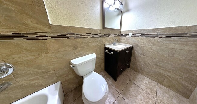 Building Photo - 4041 67th Ave N