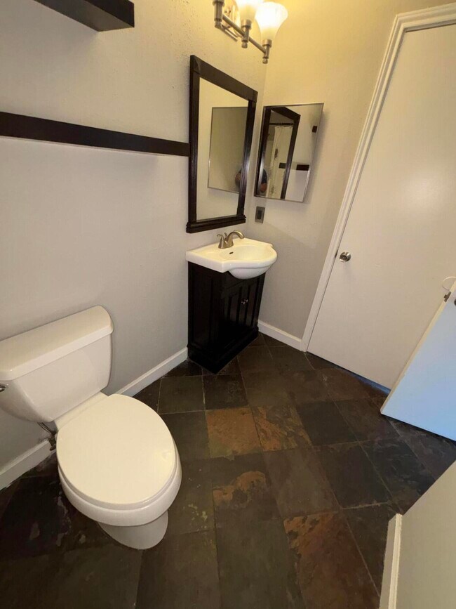 Building Photo - 2371 NW 33rd St