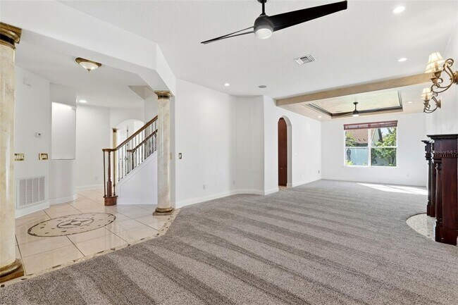 Building Photo - 93 Braelock Dr