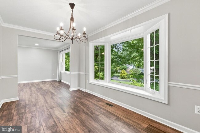 Building Photo - 11414 Bronzedale Dr
