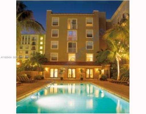 Building Photo - 1919 Van Buren St