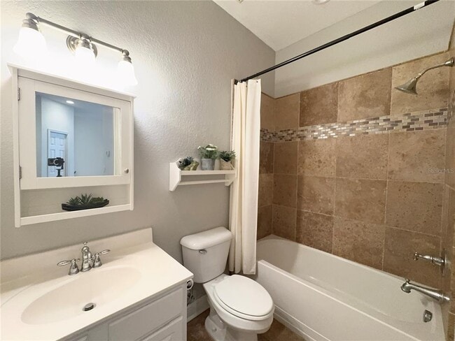 Building Photo - 27130 Firebush Dr