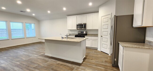 Building Photo - 3610 Lanercost Ln