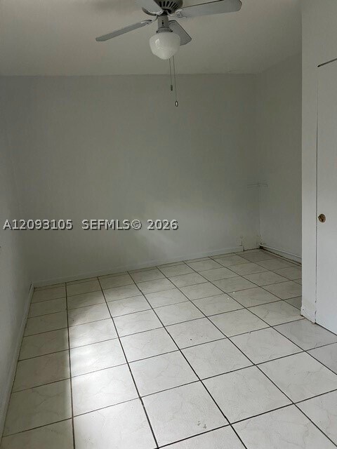 Building Photo - 1546 W 77th St