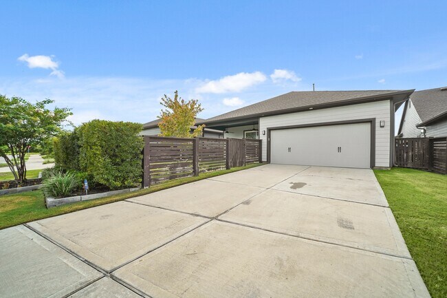 Building Photo - 15107 Prosperous Pl