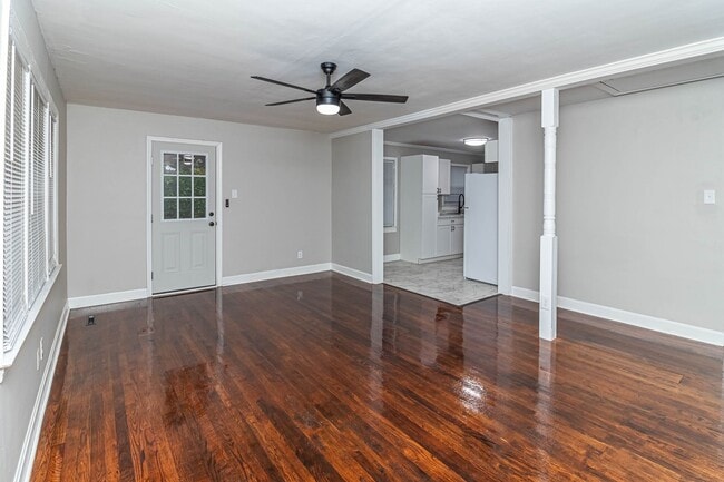 Building Photo - 3 BR | 1 BA Brick Home in Goldsboro *less than 2 miles from SJAFB!