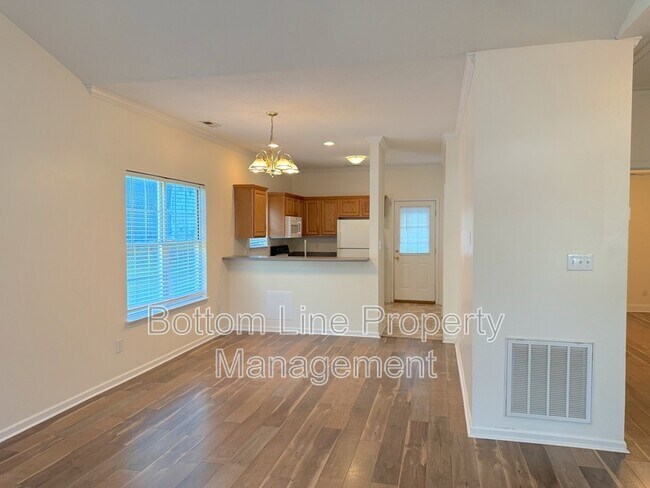 Building Photo - 718 Cody Ct