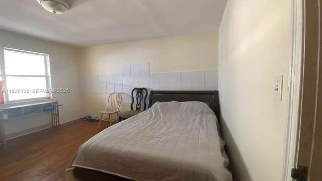 Building Photo - 1843 Wiley St