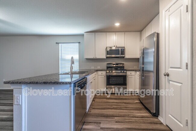 Building Photo - 10214 Robbins Grove