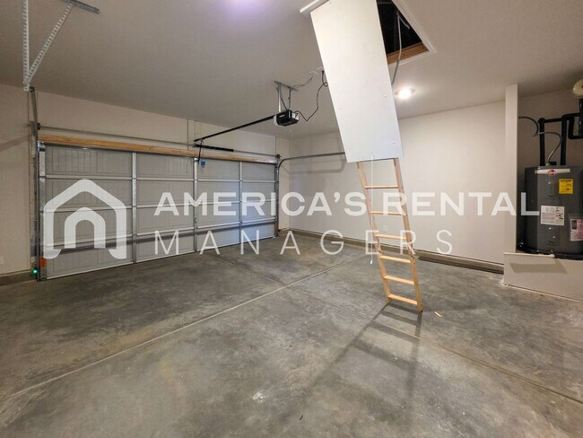 Building Photo - DEPOSIT PENDING! New Construction Home for Rent!