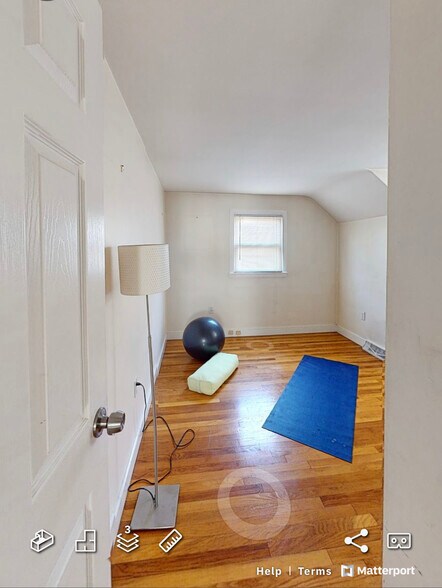 Building Photo - 11 Rockland Pl