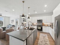 Building Photo - 10 Weeks Free | Luxury 2-Bed Home!