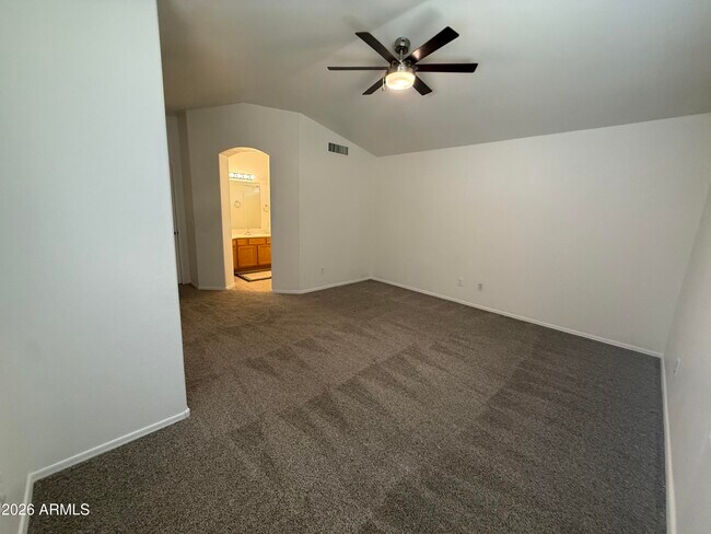 Building Photo - 4628 E Danbury Rd
