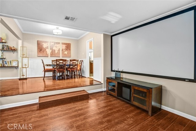 Building Photo - 1130 N Cordova St