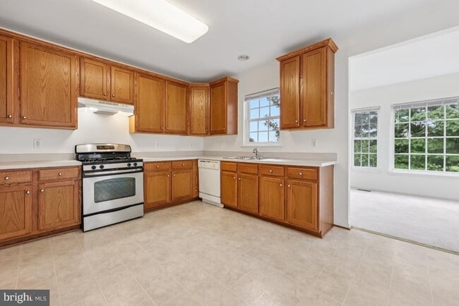 Building Photo - 6310 Cullen Pl