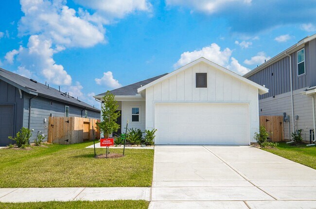 Primary Photo - 23014 Deanston Dr