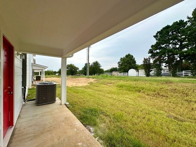 Building Photo - Country Hills Duplexes