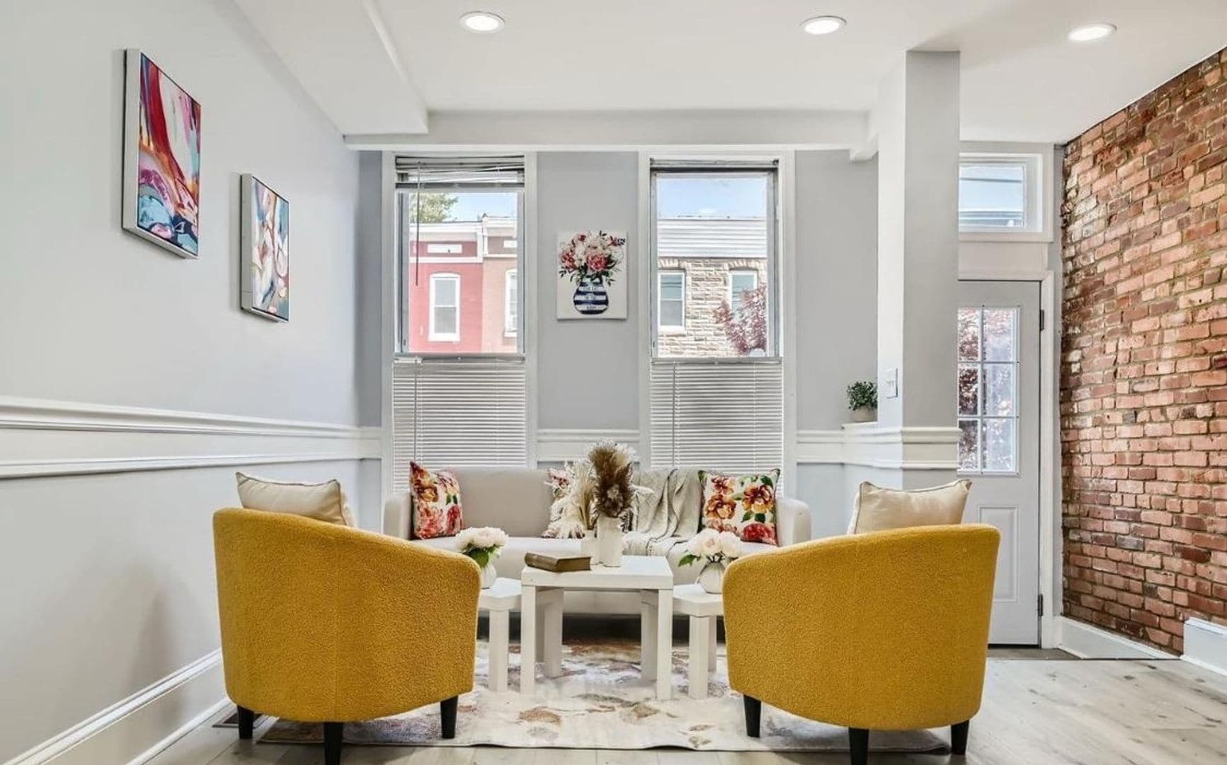 Building Photo - 2601 E Oliver St