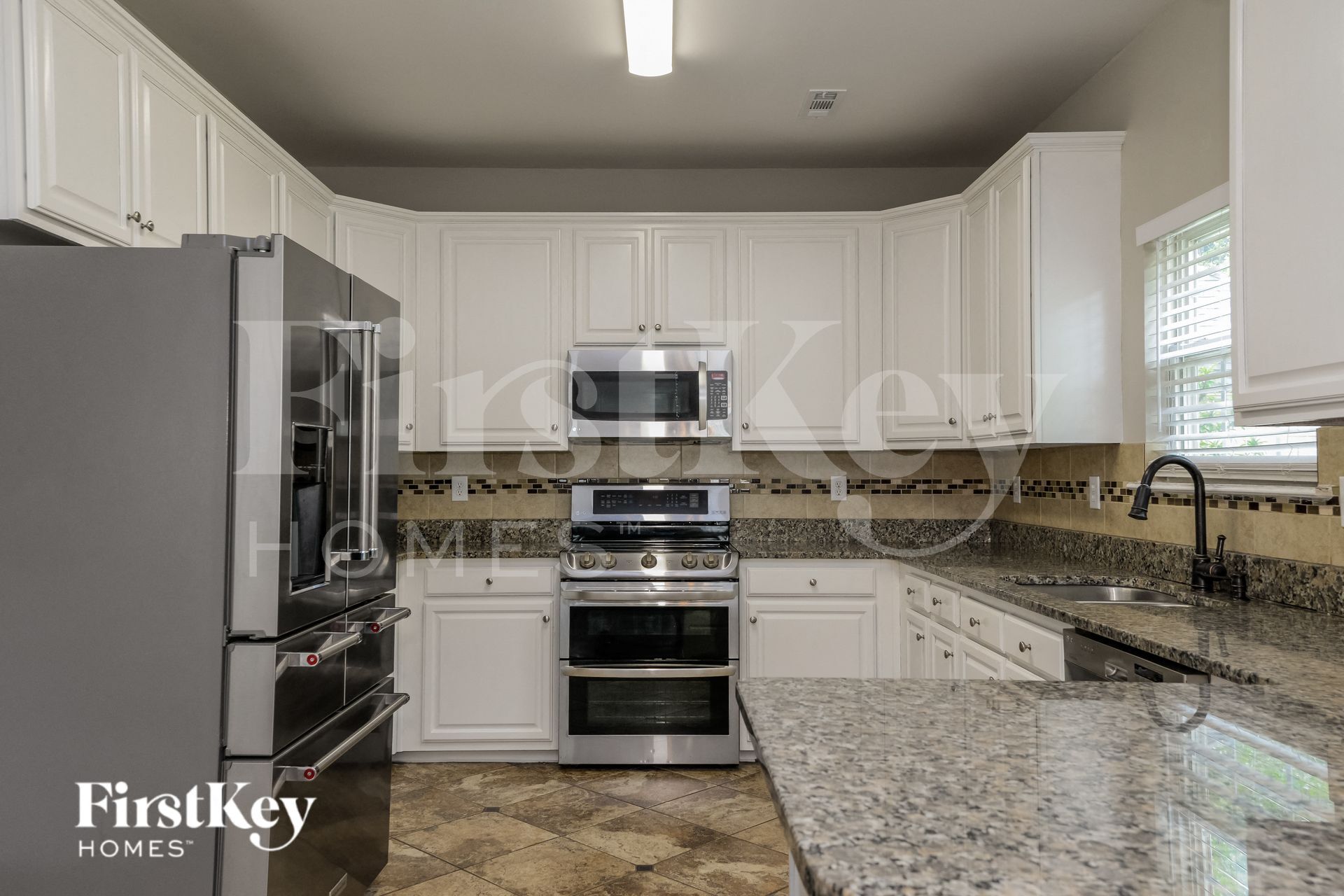Building Photo - 13622 Edgetree Dr