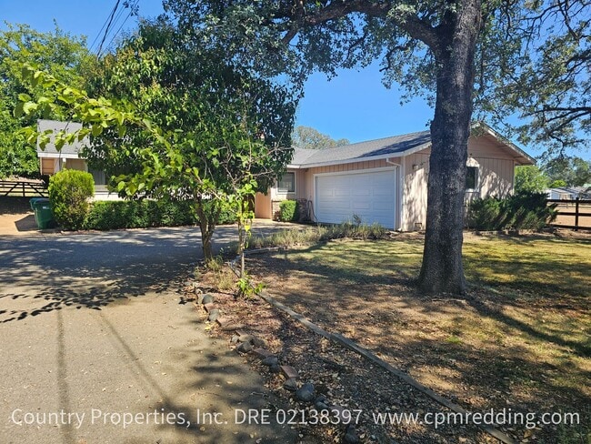 Building Photo - 12183 Dry Creek Rd
