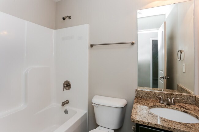 Building Photo - McDonough, GA 3 Bedroom Home