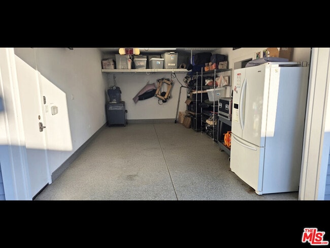 Building Photo - 4744 Haskell Ave