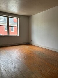 Building Photo - 519 Broadway