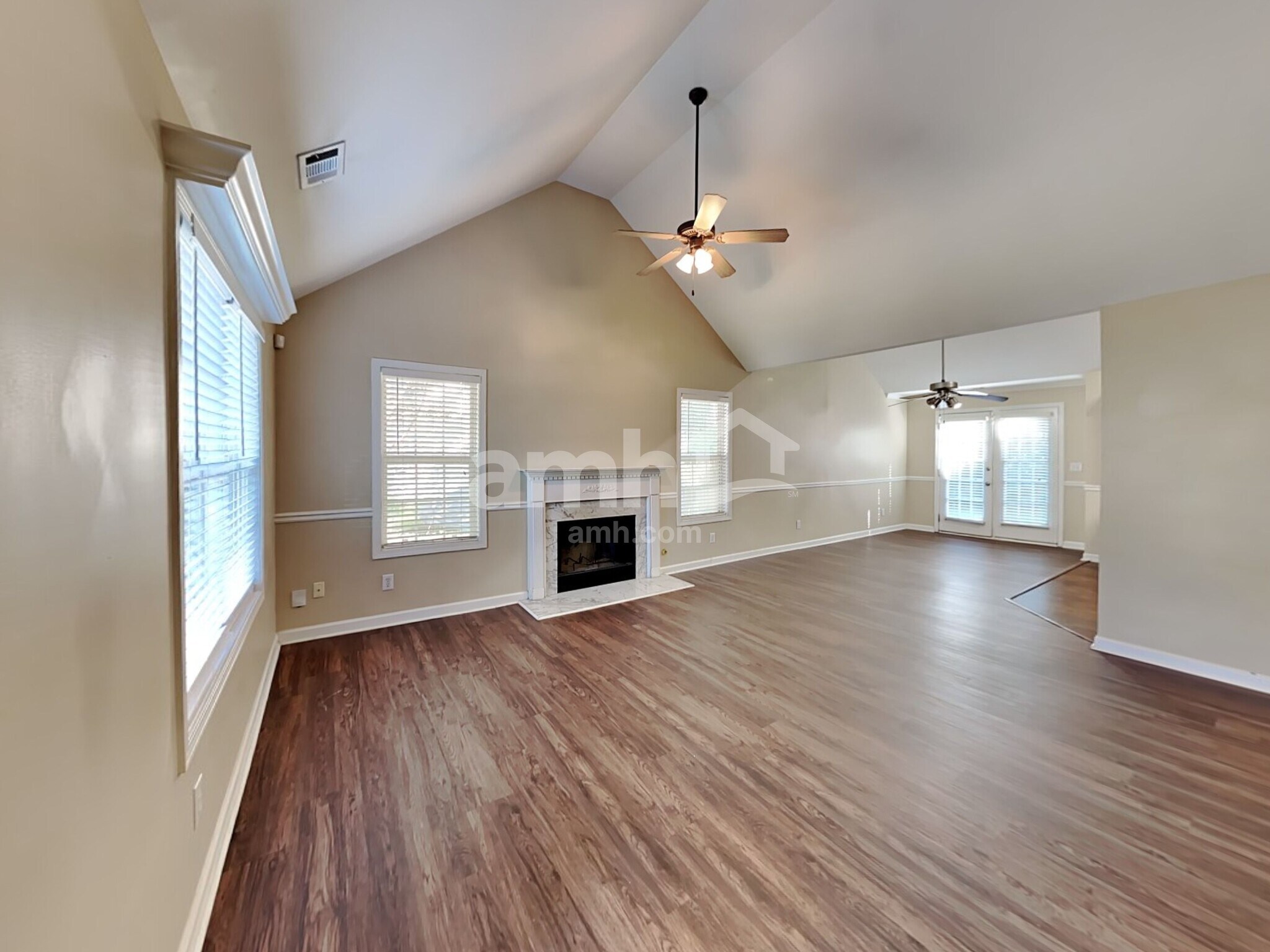 Building Photo - 111 Lexington Parke Dr