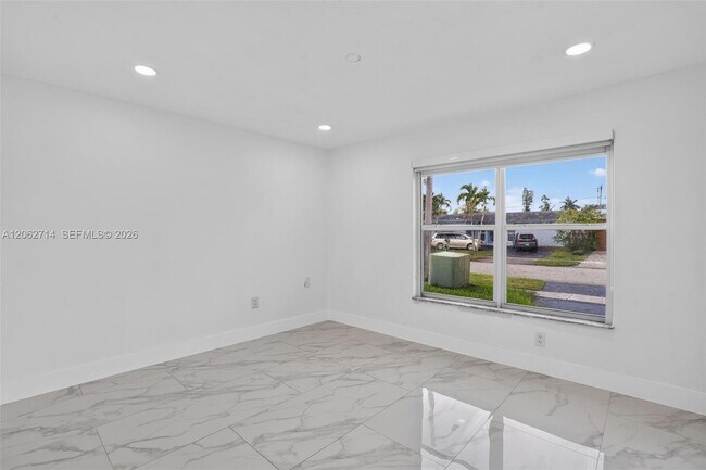 Building Photo - 9531 NW 20th Pl
