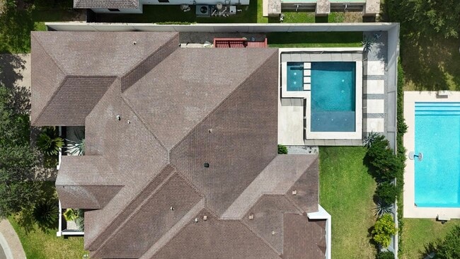 Building Photo - 3308 McCallister Ct